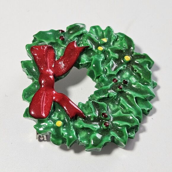 *Final Sale* Vintage Brooch Christmas Wreath Green with Red Bow Holiday Pin - Picture 8 of 9